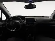 Peugeot 208 1.2 PureTech Active AIRCO CRUISE CONTROLE PARKEERSENSOREN LM VELGEN 5 DEURS BLUETOOTH ZEER MOOIE AUTO 12 MAANDEN GARANTIE