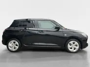 Suzuki Swift 1.2 Select Smart Hybrid | 16' lichtmetalen velgen | Apple CarPlay® & Android Auto™ | Stoelverwarming vóór | Adaptive Cruise Control (ACC) |