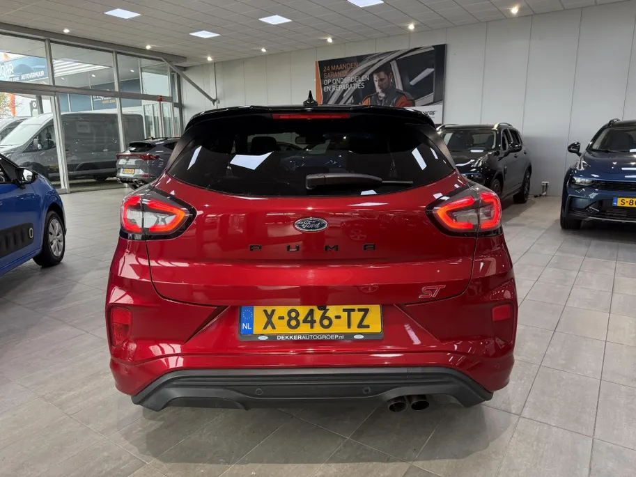 Ford Puma 1.5 EcoBoost ST-X 200 pk Performance Pack - Recaro sportstoelen - Navigatie - B&O Premium Audio - Winter Pack - Fantastic Red