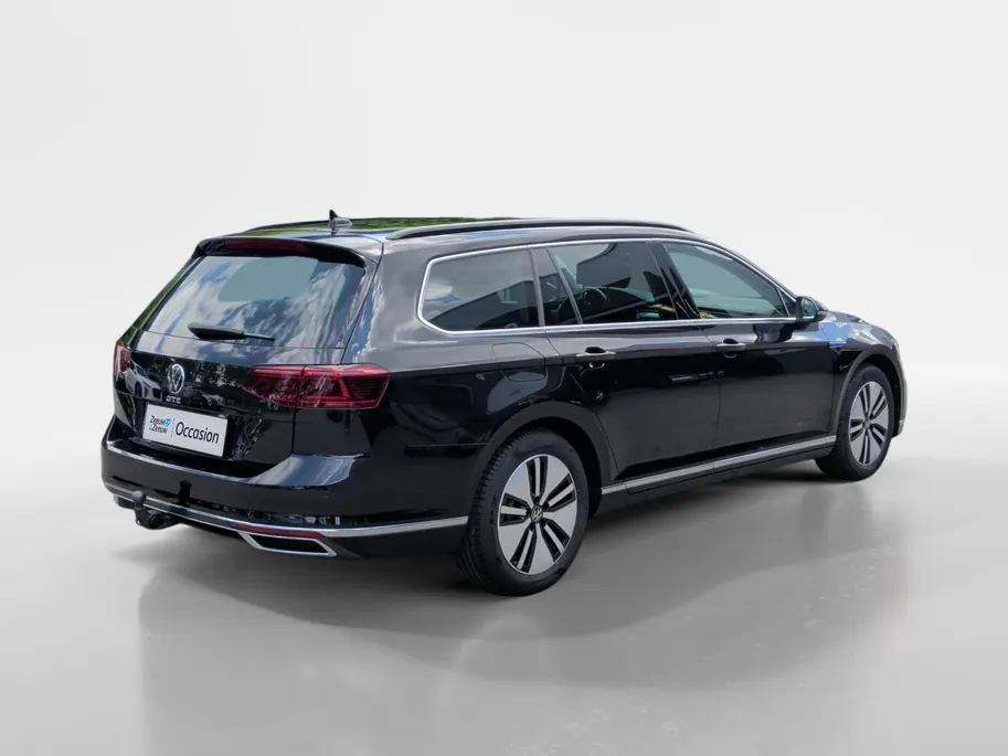 Volkswagen Passat Variant 1.4 TSI PHEV GTE Business | Top staat! | Trekhaak | Clima | NU Rijklaarprijs! Incl.12 Maanden, APK, Onderhoudsbeurt etc! Premiumpakket gratis!