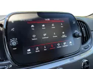 Fiat 500 1.0 Hybrid Cult Airco , lichtmetalen velgen 15' , navi  , parkeersensor , tel , usb-c , Apple Carplay/Android Auto .
