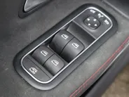 Mercedes-Benz CLA Shooting Brake 250 e Star Edition AMG Line l Panoramadak l Stoelverwarming l Ambiente lichtpakket