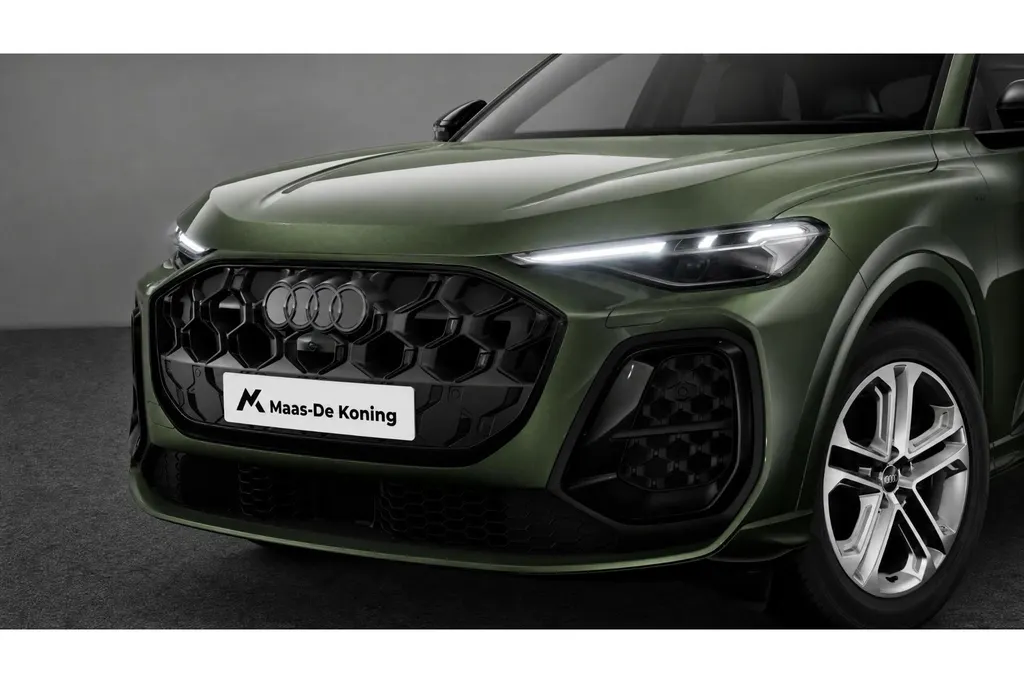 Audi Q5 2.0 TFSI e-hybrid quattro S edition 299 PK · B&O Premium 3D · Adaptieve luchtvering · Tech plus · Glazen panoramadak