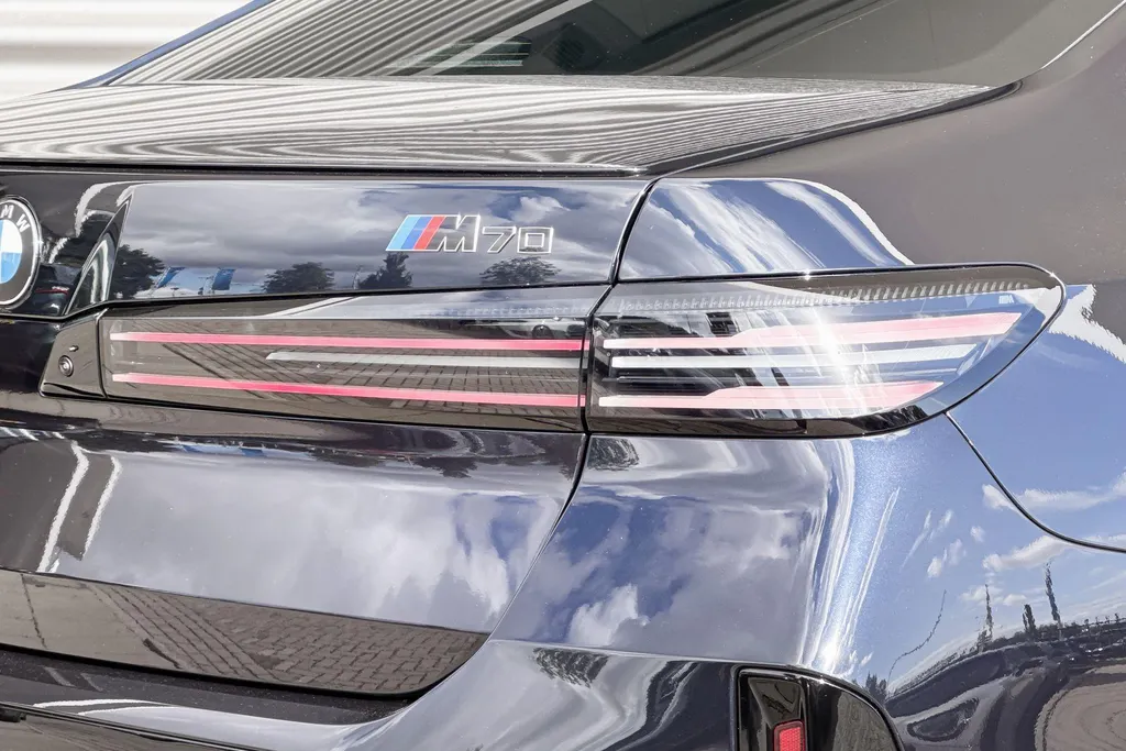 BMW i7 M70 xDrive 118.1 kWh