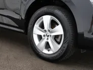 Škoda Kamiq 1.0 TSI 115pk Selection · Apple/Android Car Play · Cruise Control · P-Sensoren · 16'' Inch · Garantie t/m 18-06-2028 of 100.000km