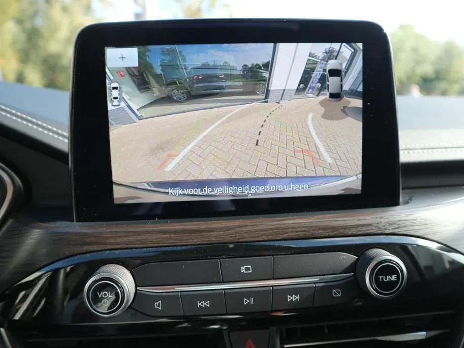 Ford Kuga 2.5 PHEV Vignale | TREKHAAK | PANO | WINTER | HUD | ADAP CRUISE | BLIS |