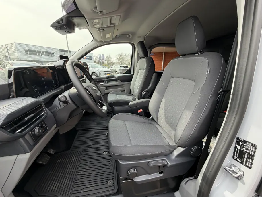 Ford Transit Custom 2.5 PHEV 233PK L2H1 Dubbele Cabine Custom MY2026.50