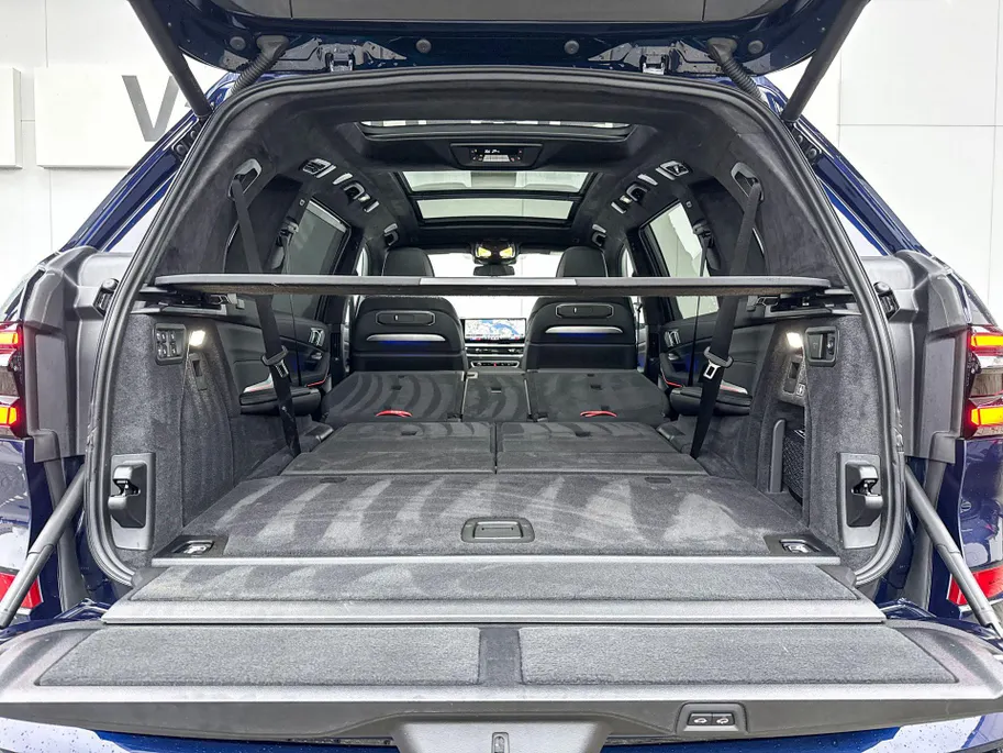 BMW X7 M60i xDrive