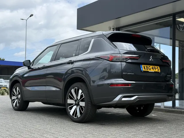 Mitsubishi Outlander 2.4 PHEV Instyle