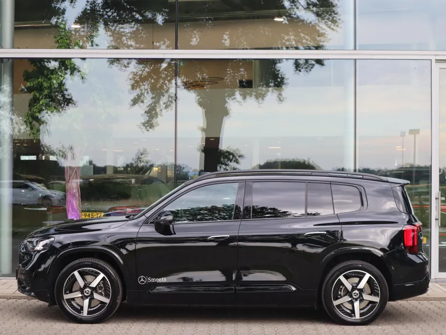 Mercedes-Benz GLB 250+ Business Solution AMG 85.5 kWh l Trekhaak l Keyless l Panoramadak