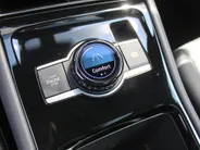 Volkswagen Tiguan 1.5 eHybrid R-Line Edition | Elek. trekhaak | Schuifdak | Stuur-/stoelverwarming + massage | Camera | 20' LM | HUD | LED | Dodehoek detectie | Nieuwstaat | BTW auto |