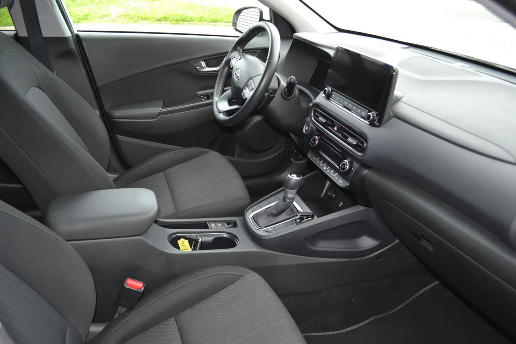 Hyundai Kona 1.6 GDI HEV COMFORT|NAVI|CARPLAY|PDC|CLIMA