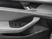 Volkswagen Passat Variant 1.5 eTSI 150pk DSG Elegance Business · Camera · Wegklapbare Trekhaak · Apple/Android Car Play · Dodehoeksensoren · P-Sensoren · 17'' Inch · Garantie t/m 18-06-2028 of 100.000