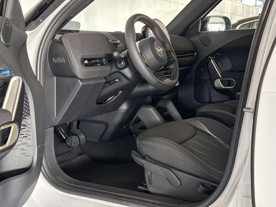 MINI Aceman SE John Cooper Works M 54.2 kWh