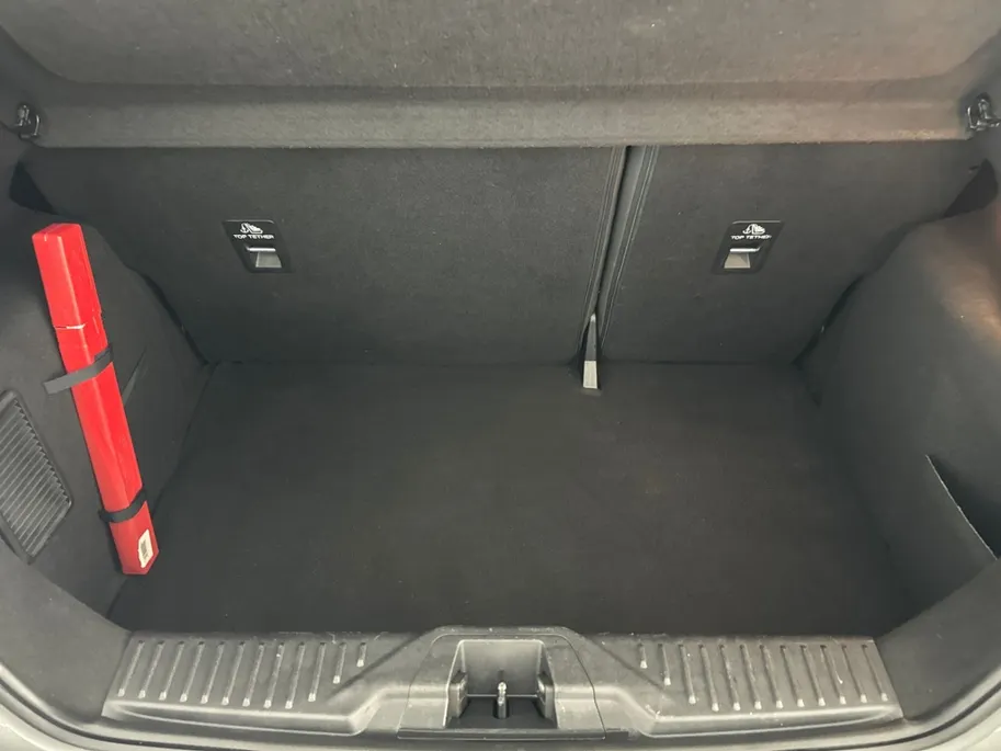 Ford Fiesta 1.1 Trend | Apple Carplay/Android Auto | Cruise Control | Parkeersensoren achter