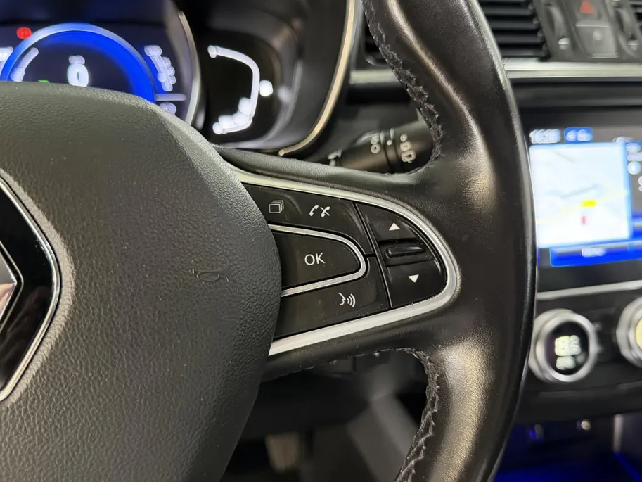 Renault Kadjar 1.3 - 140PK TCe Intens Automaat | Trekhaak (1500 KG) | Apple CarPlay/Android Auto | Navi | Cruise Control | Licht & Regen Sensor | Climate Control | Lichtmetalen Velgen |