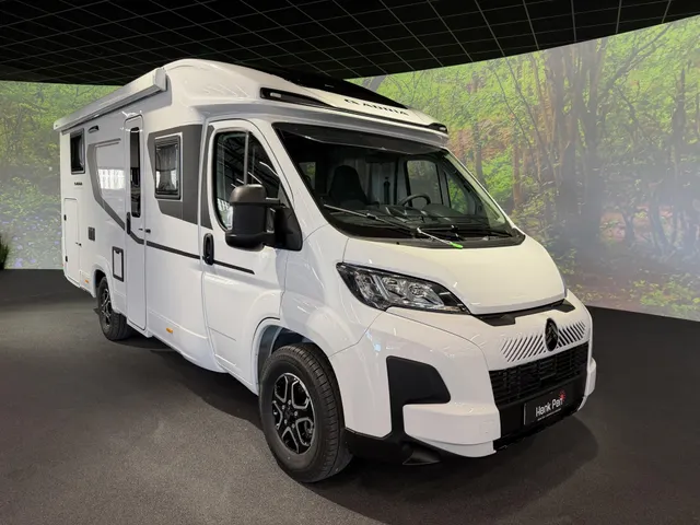Adria Compact Select