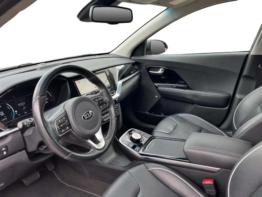 Kia e-Niro DynamicPlusLine 64 kWh | Schuifdak | Keyless entry | Stoelverwarming