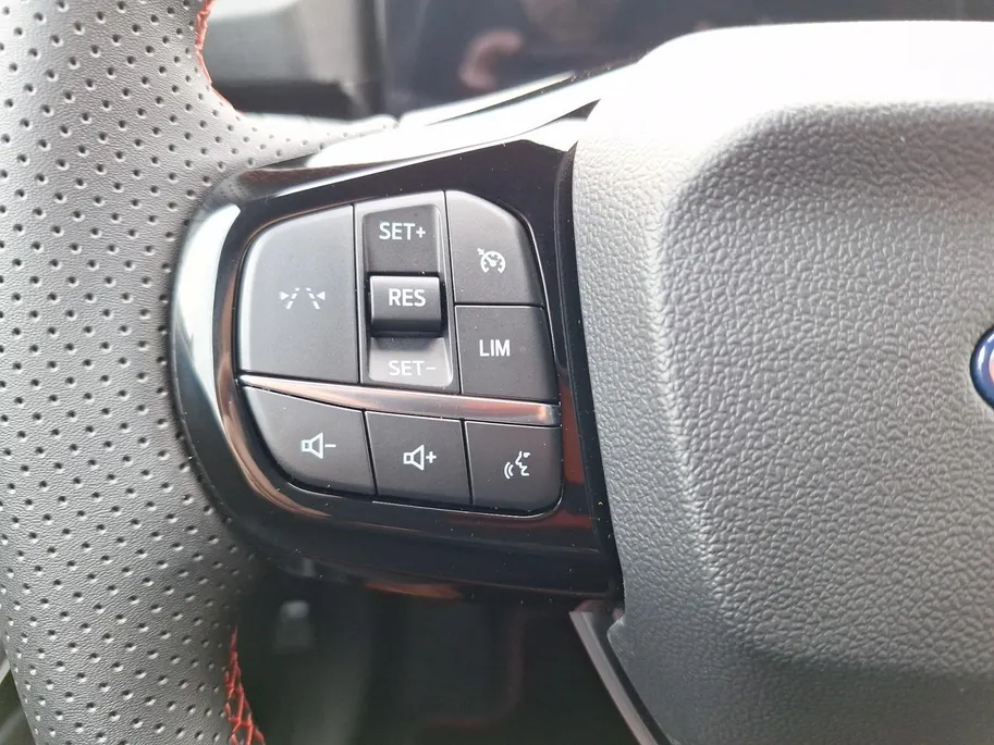 Ford Puma 1.0 EcoBoost Hybrid ST-Line | 5.000,- Ready Set Ford Bonus | Gratis automaat t.w.v. 1.500,-! | Climate Control | Camera | Apple Carplay&Android Auto | Parkeersensoren | Led verlichting | 17' Lichtmetaal |