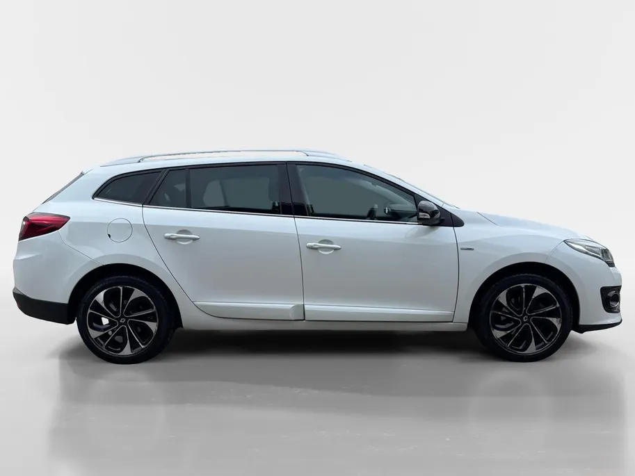 Renault Mégane Estate 1.2 TCe Bose | Automaat | Panoramadak | Trekhaak | Bose Sound | Half Leder bekleding | 12 maanden garantie! |