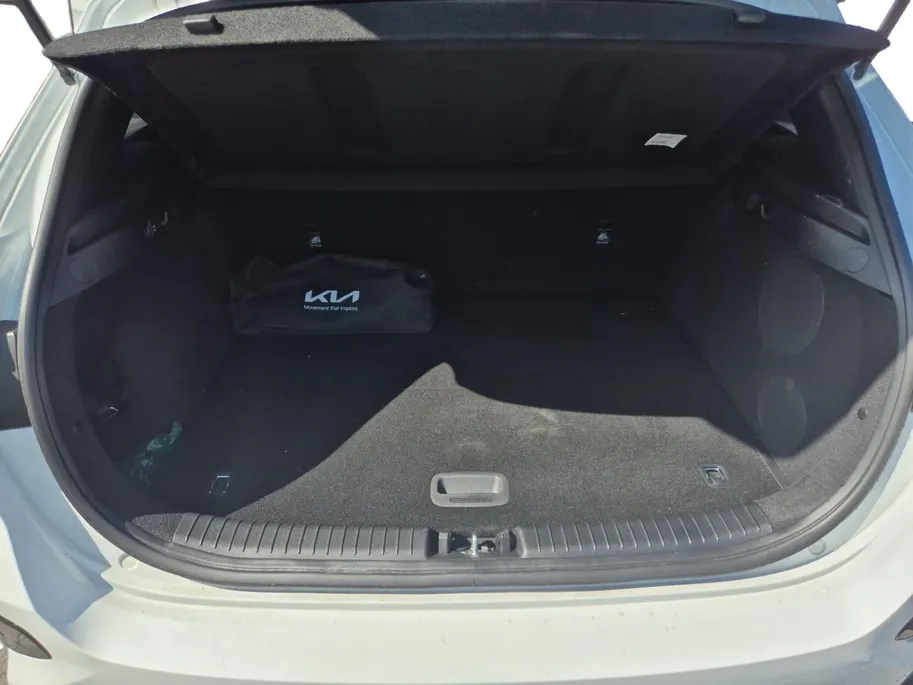 Kia Ceed 1.5 T-GDi GT-PlusLine | Airco | Navi | Camera | Privacy Glass | Panoramadak | AUTOMAAT |
