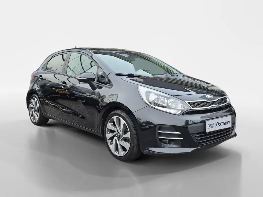 Kia Rio 1.2 CVVT ExecutiveLine | Airco | Navi | Camera | Schuifdak | LM Velgen | Stoelverwarming | Stuurverwarming | Trekhaak |