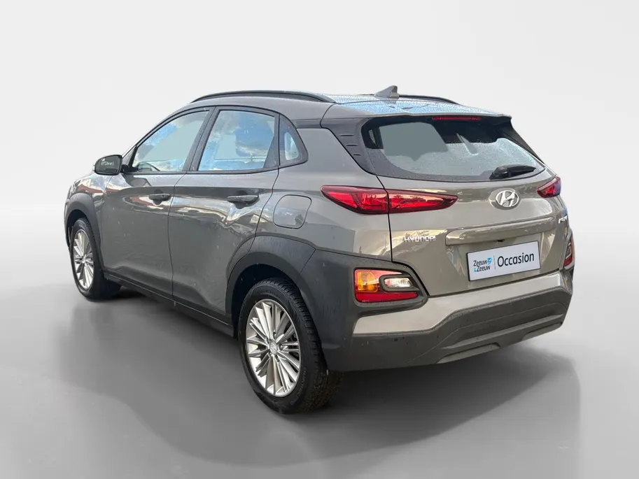 Hyundai Kona 1.0T Premium |voorstoelen/Stuurwiel verwarmd|Allweatherbanden| Apple Carplay/Android Auto| 12maanden Bovag garantie|