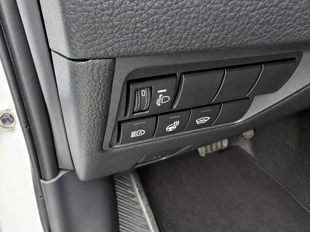 Toyota Yaris Cross 1.5 Hybr 130 Dynamic | Blindspot | Parkeersensoren | All Seasons