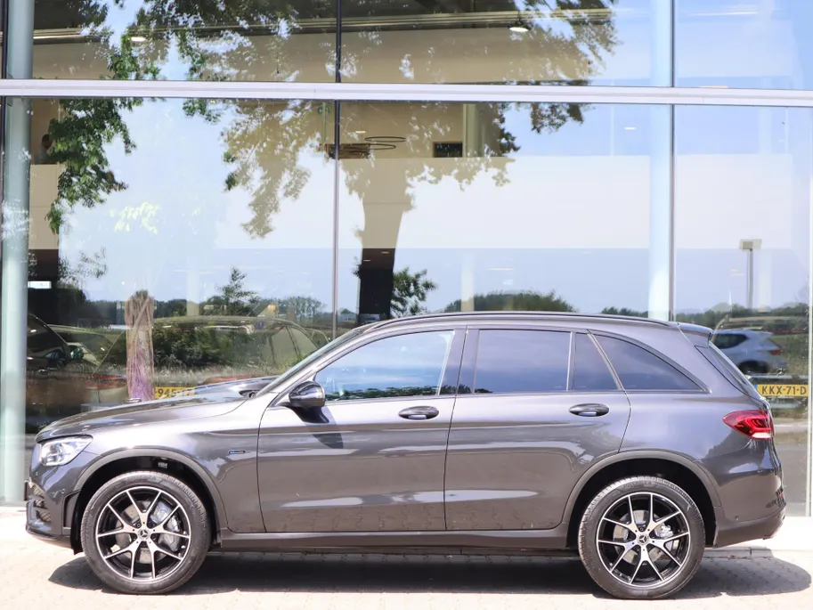 Mercedes-Benz GLC 300e 4MATIC Business Solution AMG l Achteruitrij camera l Cruise controle l Electrische achterklep
