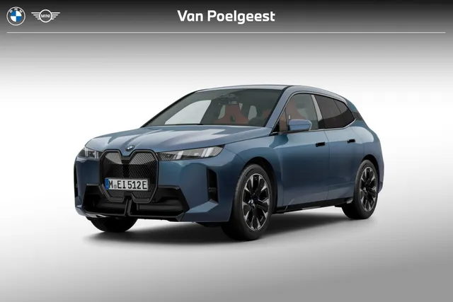 BMW iX