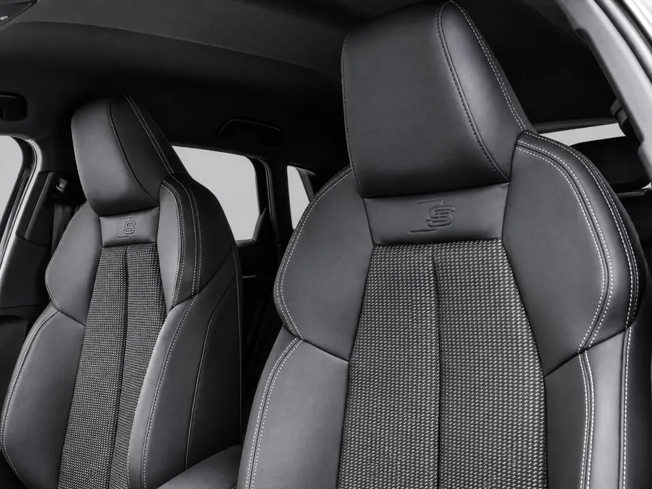 Audi A3 Sportback 40 TFSI e S edition 204 PK · Sonos premium met 3D geluid · Comfortsleutel zonder safelock · Assistentiepakket rijden en parkeren plus · MEGA Sale