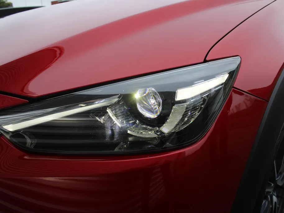 Mazda CX-3 2.0 SkyActiv-G 120 GT-M | Stuur-/stoelverwarming | Leer | Dodehoek detectie | Camera | Bose | HUD | LED | 18' LM | Cruise adapt. | Navi | Clima |
