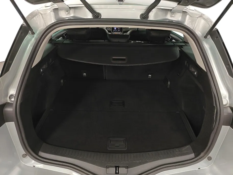 Renault Mégane Estate 1.3 TCe 140 Techno AUTOMAAT NAVI AIRCO CAMERA CRUISE CONTROLE APPLE CARPLAY ANDROID AUTO TREKHAAK (TREKGEWICHT 1750KG) ZEER MOOIE AUTO