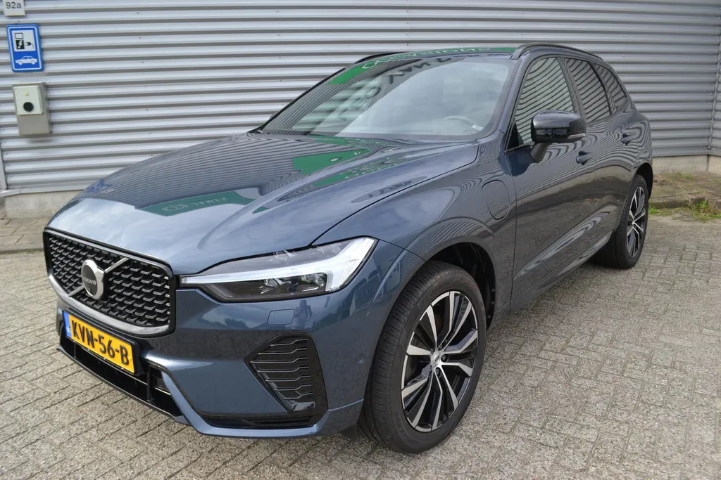 Volvo XC60 2.0 T8 PLUG-IN HYBRID AWD ULTIMATE