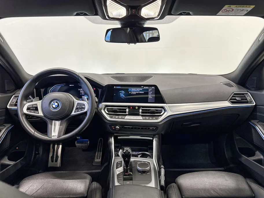 BMW 3 Serie Sedan 320e Business Edition Plus