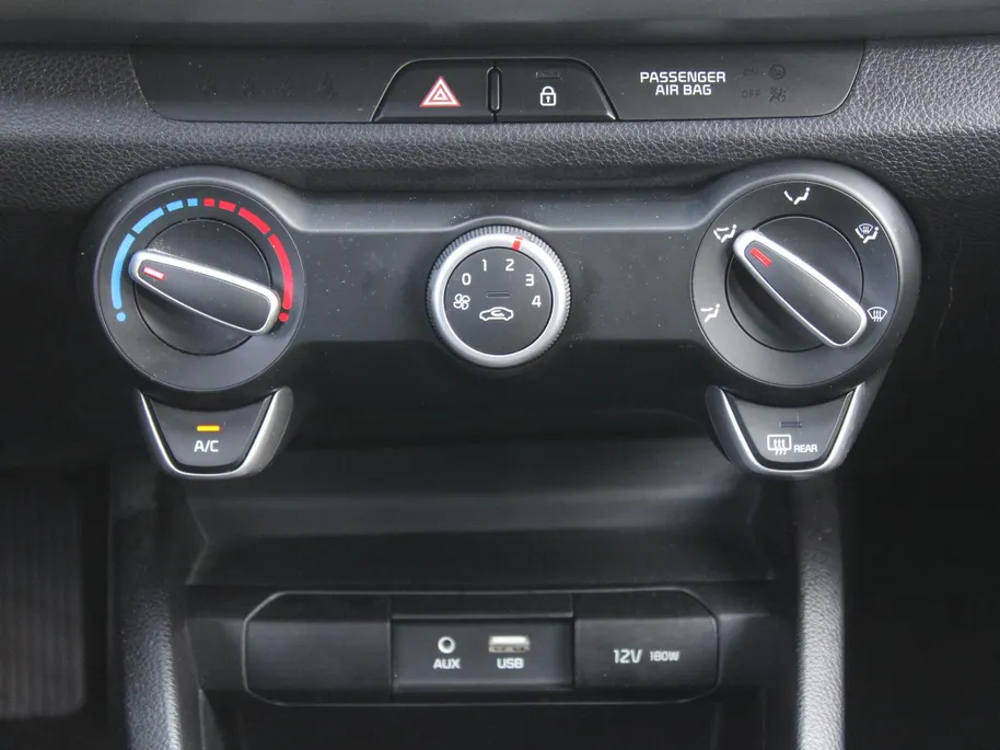 Kia Rio 1.0 TGDI ComfortPlusLine Navigator | Trekhaak | Camera | Navi | Airco | Cruise | Apple Carplay/Android Auto | Dealeronderhouden |