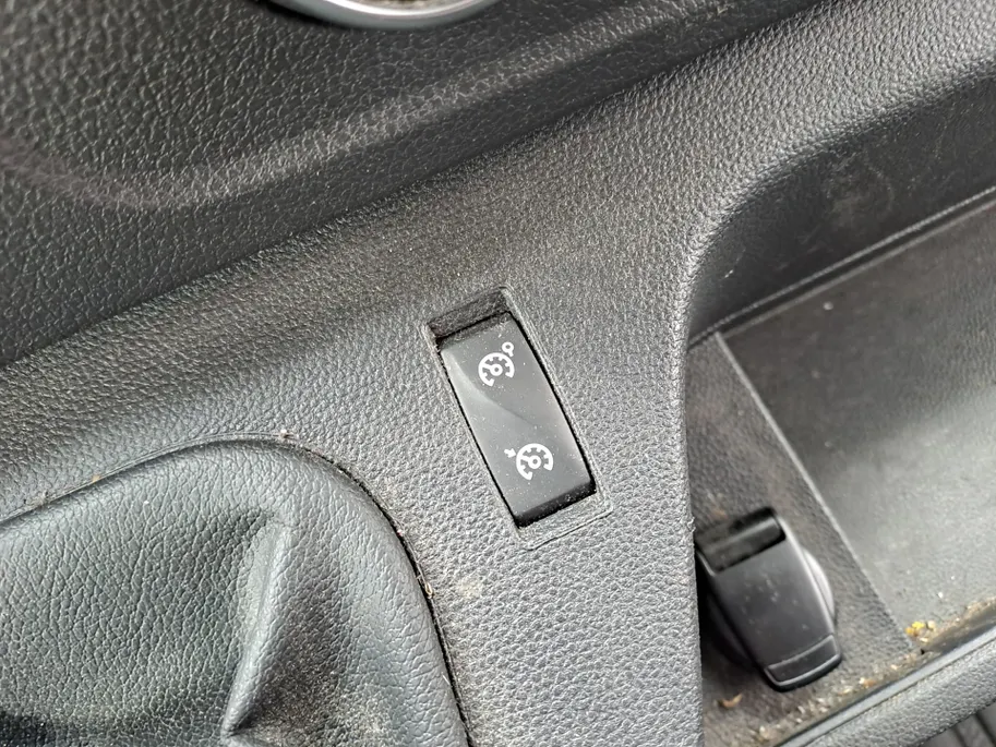 Nissan Interstar 2.3 dCi L2H2 N-Connecta | Dubbele Cabine | Camera | Airco | Trekhaak | Navigatie | Apple Carplay/Android Auto | Cruise Control