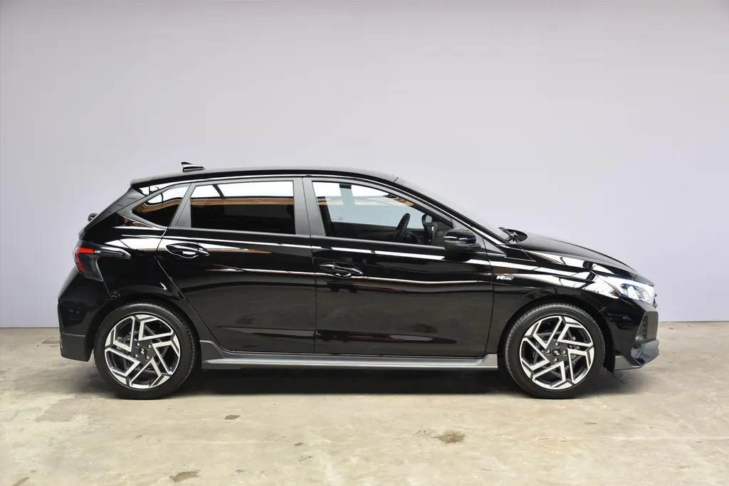 Hyundai i20 1.0 T-GDI MHEV Aut. N-Line | Automaat I 1e eig | 1500km!!! | Navi | Camera | PDC | Android -Carplay | Climat I Stuur+Stoel verwarming