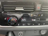Nissan QASHQAI 1.3 MHEV Xtronic N-Connecta 158PK AUTOMAAT |+ Cold Pack + Easy Pack | 1800KG Trekgewicht | Elektrische achterklep | Navigatie | Apple Carplay & Android Auto | Pro Pilot (Adaptive Cruise Control) | Climate Control | Stoel- stuur en voorruitverarming |
