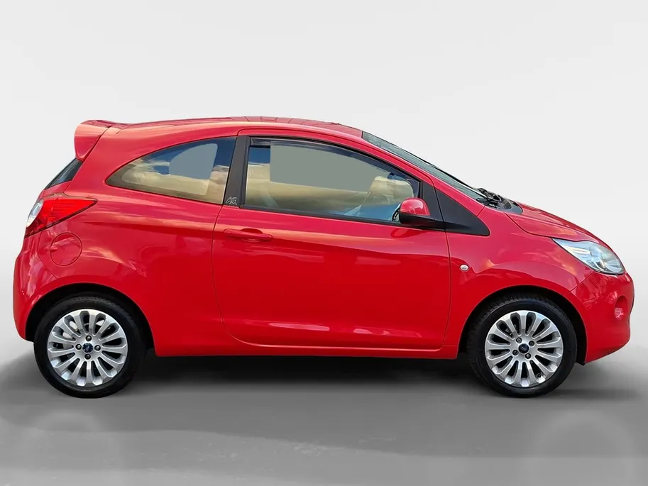Ford Ka 1.2 Cool & Sound start/stop | Lichtmetalen velgen | Spoiler | Airco