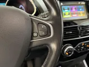 Renault Clio 90PK TCe Intens | 1e eigenaar | Camera | Parkeersensoren | Climate Control | Lichtmetalen Velgen | Full LED | Half Leder | Bluetooth |