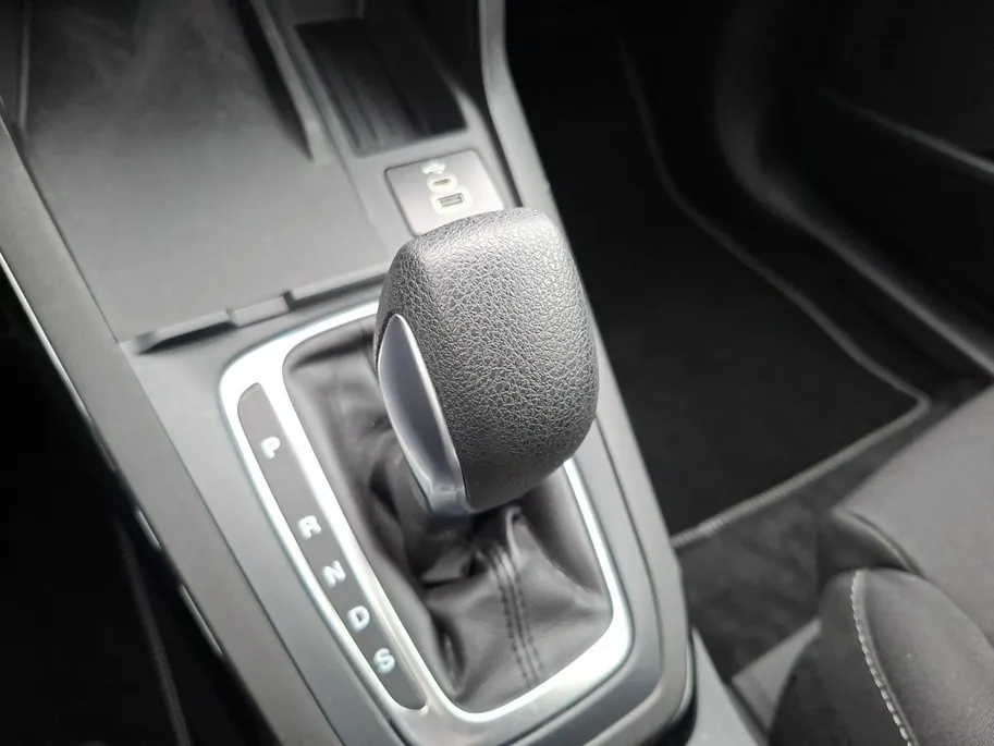 Ford Puma 1.0 EcoBoost Hybrid Titanium 125PK | Automaat | NL Auto | 1e Eigenaar | Winter Pack | Camera | Navigatie | Lichtmetalen velgen | Apple Carplay&Android Auto |