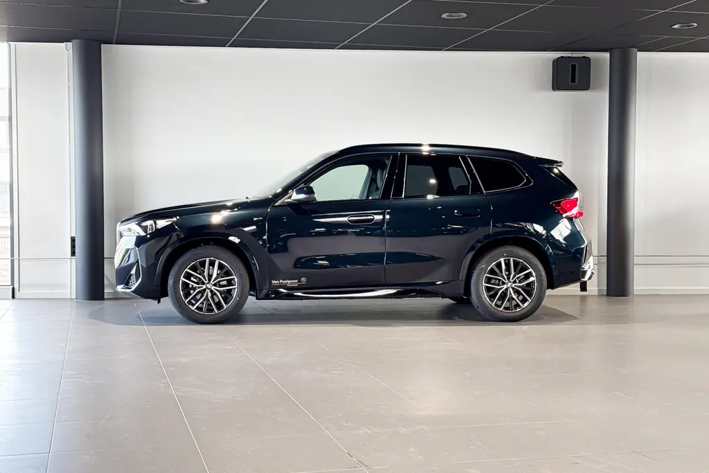 BMW iX1 eDrive20
