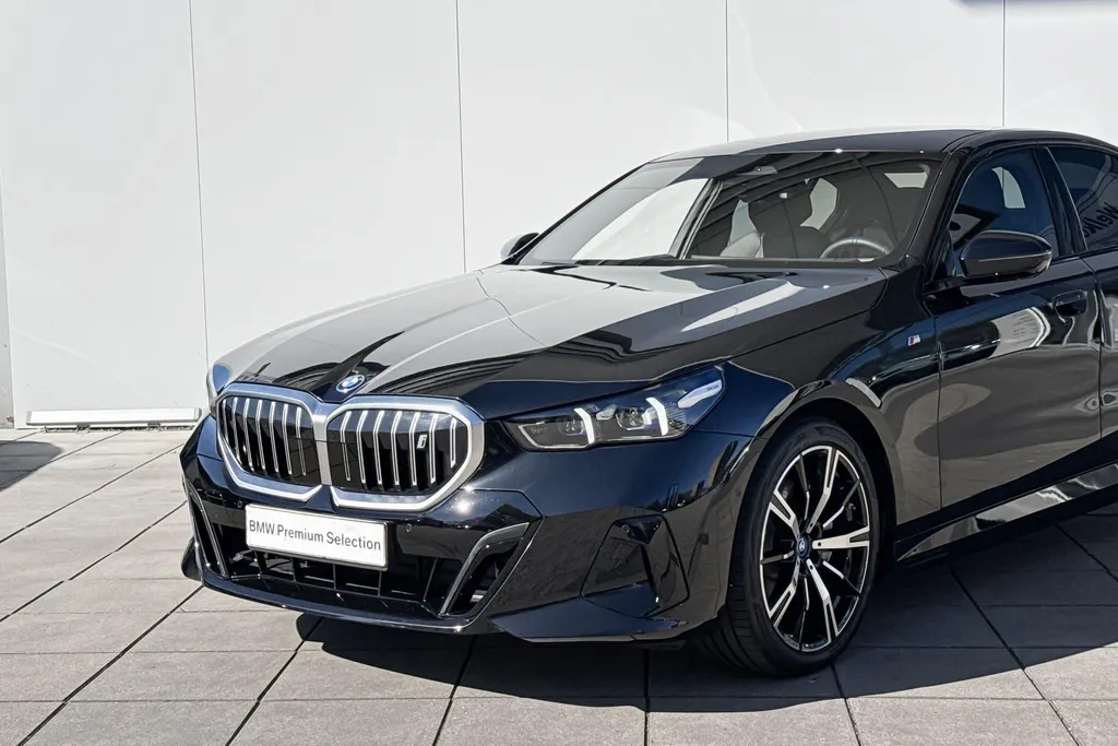 BMW i5 Sedan eDrive40 M-Sport