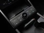 Hyundai Kona 1.6 GDI HEV Premium Sky