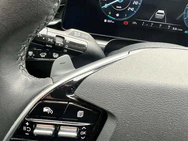Kia Niro 1.6 GDi Hybrid DynamicPlusLine AUTOMAAT | HYBRIDE | SCHUIF- KANTELDAK | A.CAMERA | APPLE CARPLAY/ANDROID AUTO | NED. AUTO | 1e EIGENAAR |