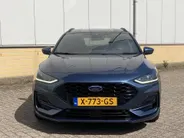 Ford Focus 1.0 EcoBoost Hybrid 155pk Automaat ST Line X Wagon Navigatie - Apple Carplay/ Android Auto - Winter Pack - Driver Assistance Pack