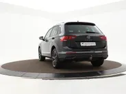 Volkswagen Tiguan 1.4 TSI 245pk DSG eHybrid Life Business · Camera · P-Sensoren · Wegklapbare Trekhaak · Dodehoek Detectie · 18'' Inch ·