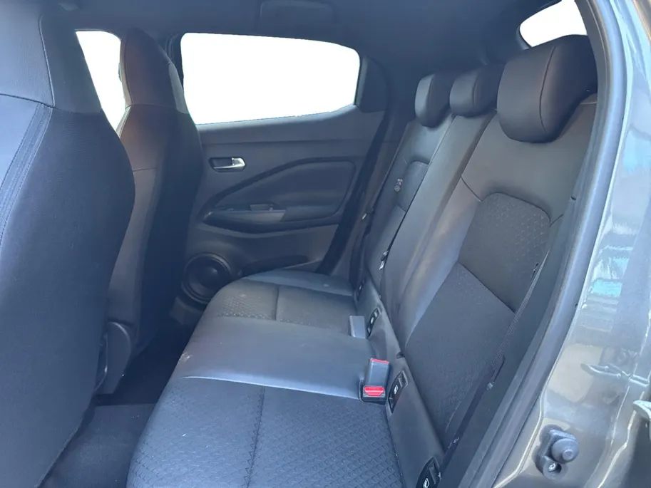 Nissan Juke 1.0 DIG-T N-Connecta | NL auto | Lane assist | Adaptive cruise control | Achteruitrijcamera | Parkeersensoren voor en achter
