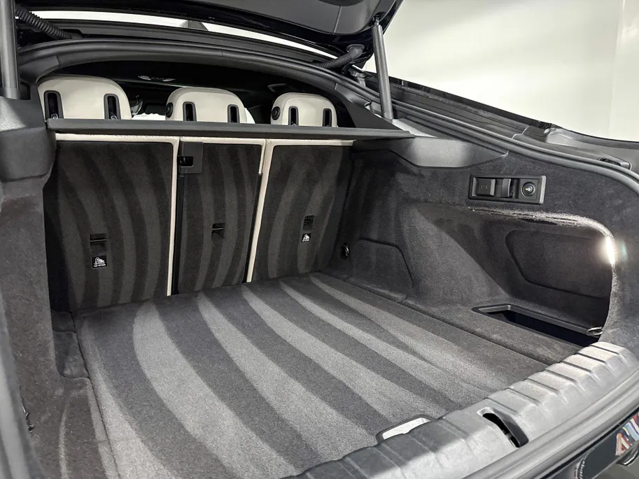 BMW i4 xDrive40